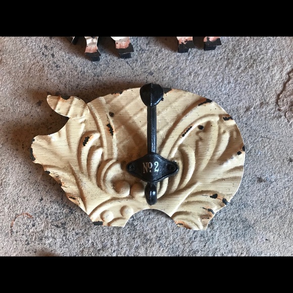 Farm Animal Decor - Picture 3 of 7